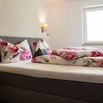 公寓 Bergliebe Pitztal 阿泽皮茨陶