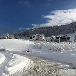 Bergliebe Pitztal 公寓 *